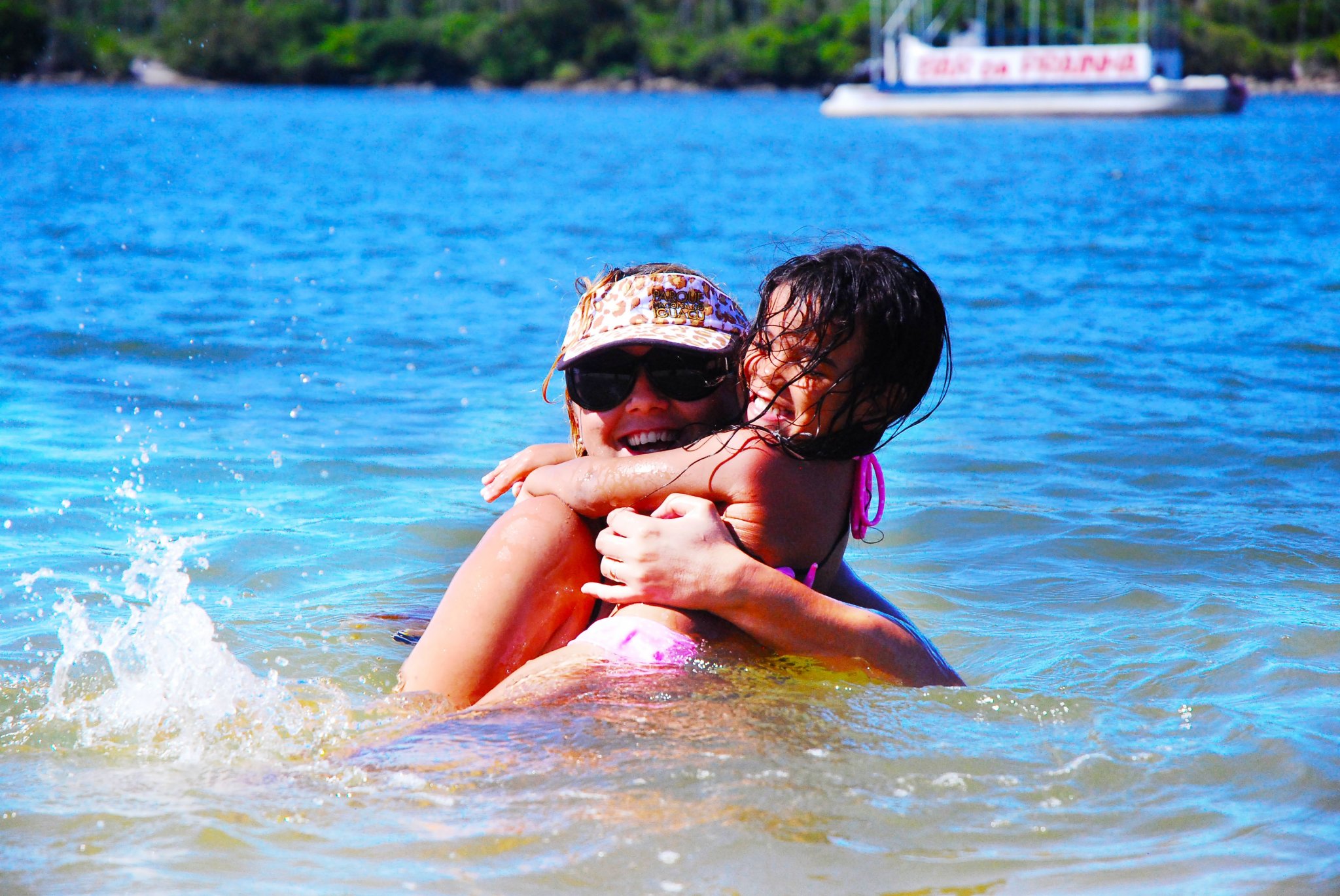 mother-and-daughter-786799