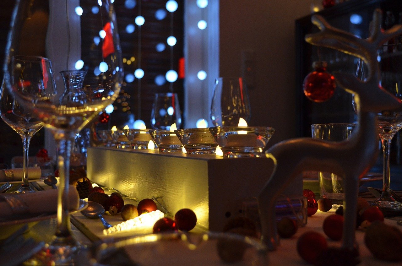 christmas-dinner-1003539_1280